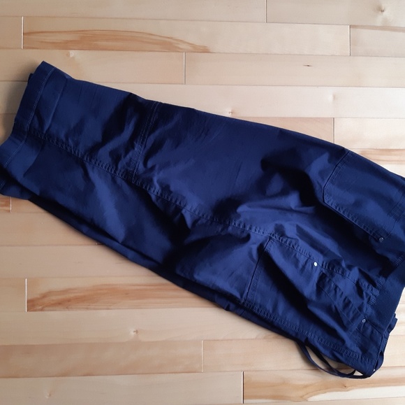 Reitmans 3/4 crop pant - Picture 3 of 11